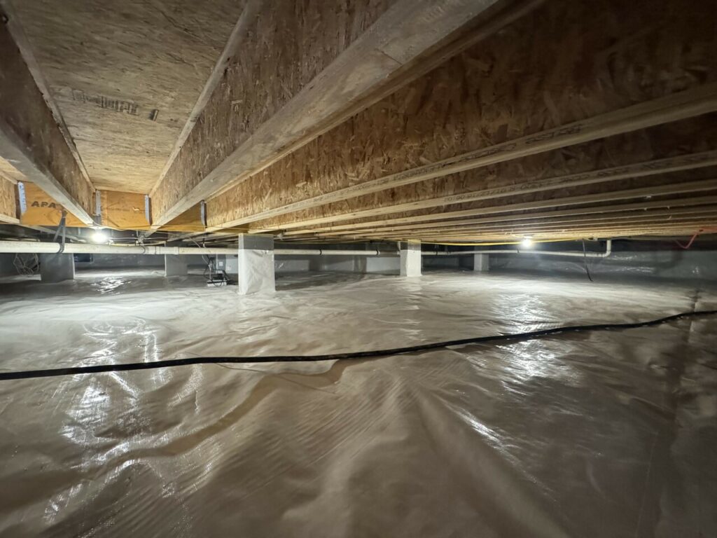 Crawl space encapsulation for mold prevention in Charleston SC - Emerald Home Solutions